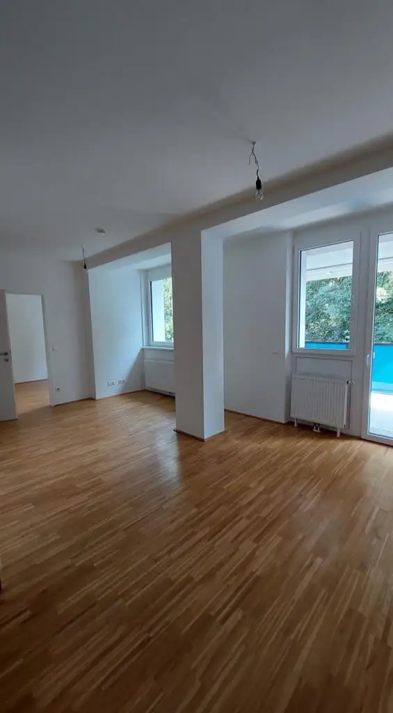 Ruhige 3-Zimmer-Wohnung mit Balkon und Küchenmöblierung zu vermieten