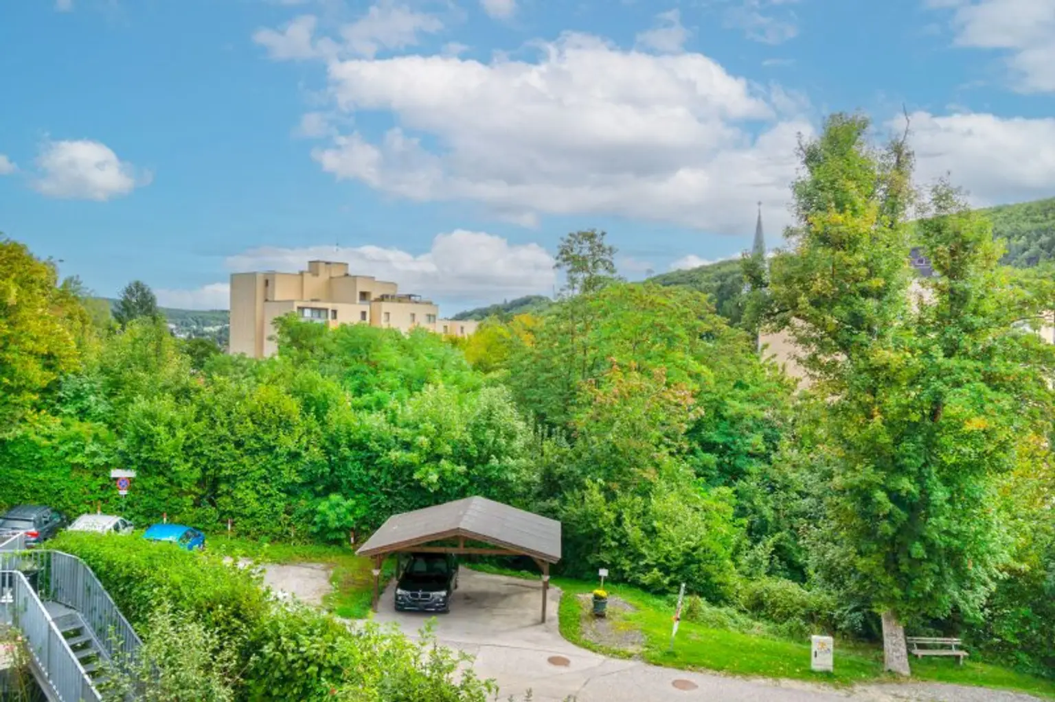 Charmante Wienerwald-Villa in erstklassiger Siedlungslage in Pressbaum