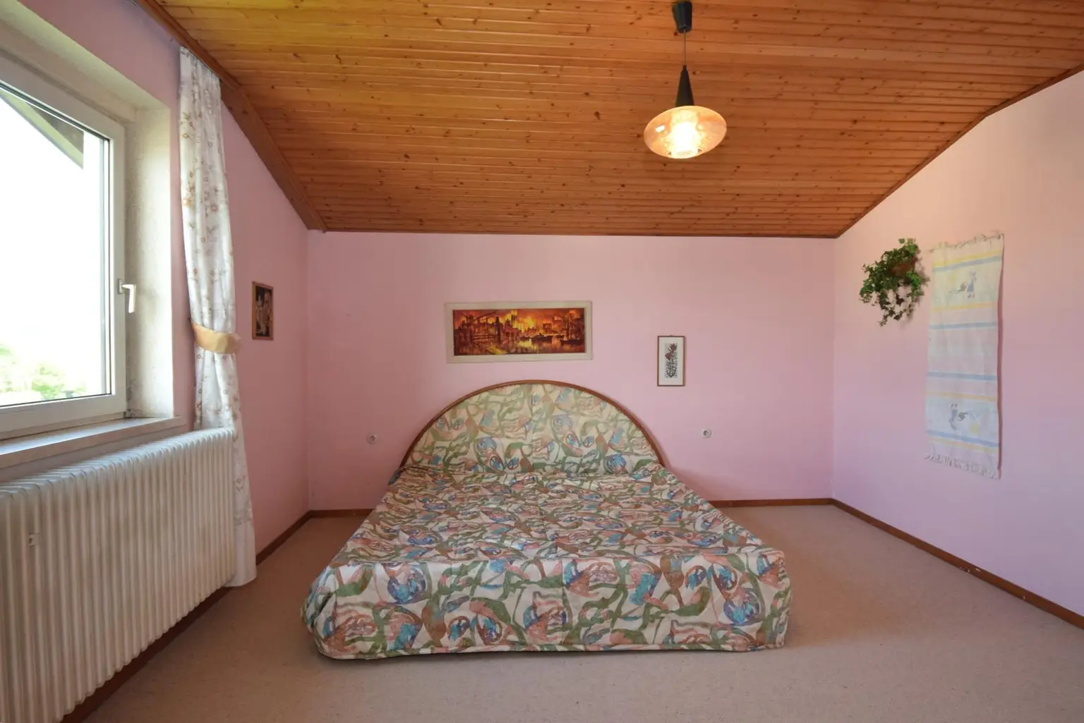 Schlafzimmer Dachgeschoß
