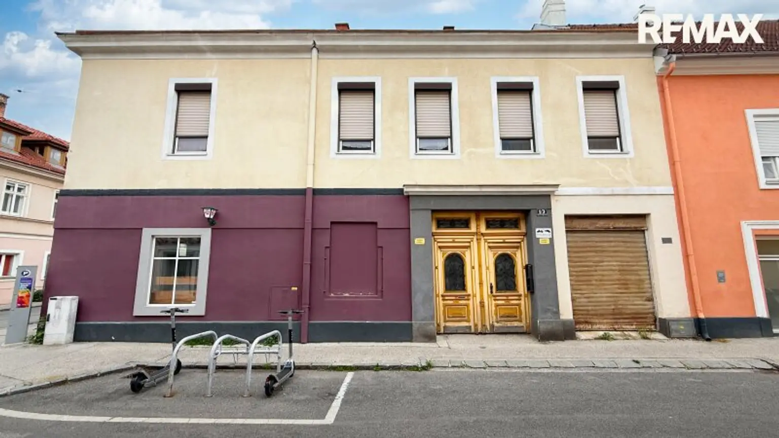 Bestandsfreies Zinshaus in Wiener Neustadt – Sanierungsobjekt mit Renditepotenzial und Bebauungsstudie