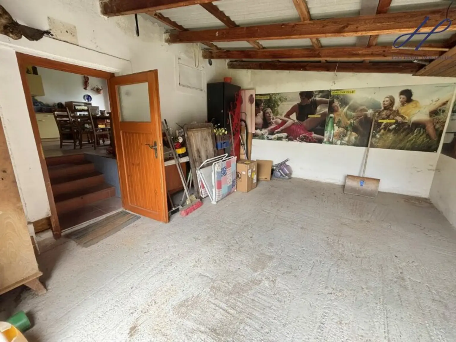 Einliegerwohnung - Eingang & Carport