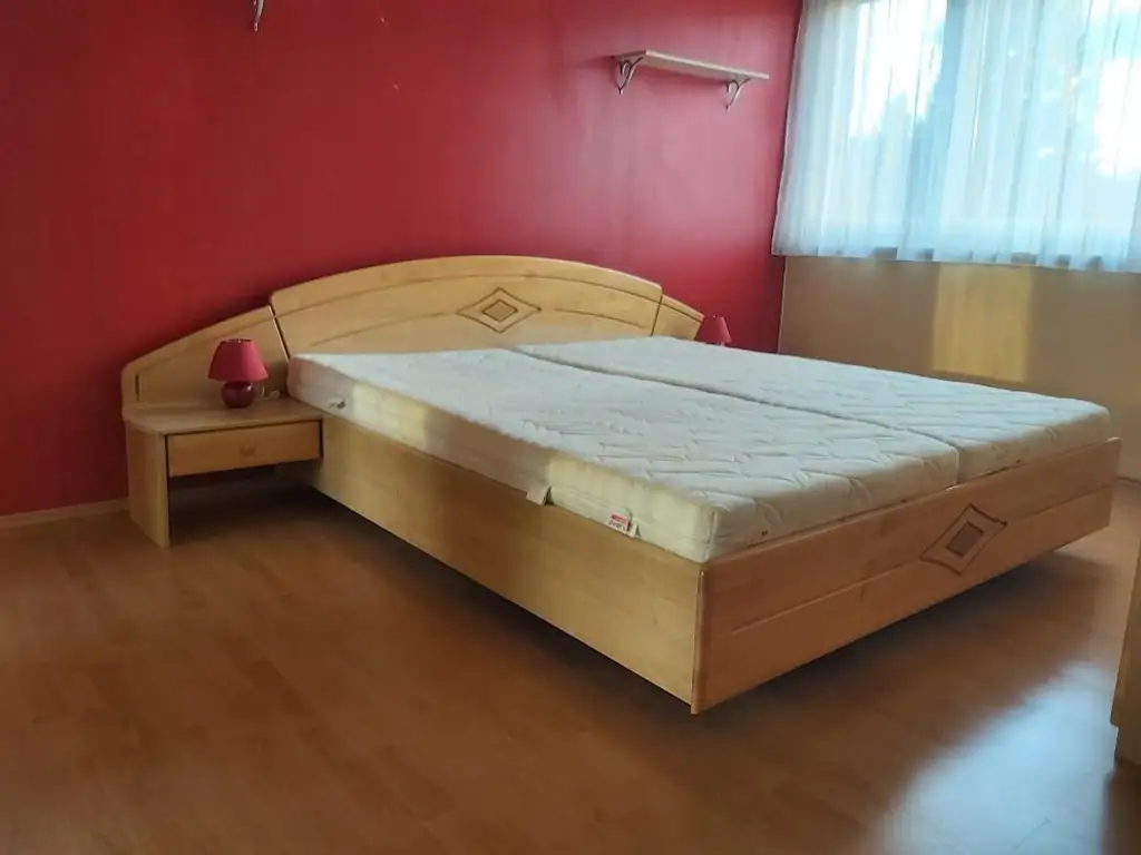 Möblierte 3-Zimmer-Wohnung mit Loggia und Carport in Mürzzuschlag zu mieten !