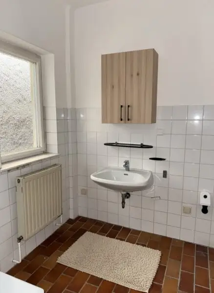 HIT!  GÜNSTIG,FREUNDLICH, BEQUEME 2 ZIMMER WOHNUNG IM ZENTRUM !