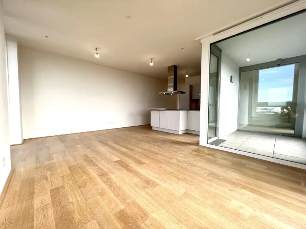 U-Bahn U1 Kagran - Sauna - Loggia - Fitnessraum - Deckenkühlung - Pool am Dach