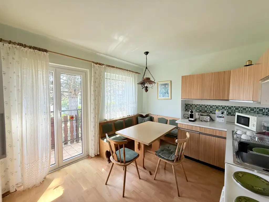 großes Einfamilienhaus in Top Ruhe Lage