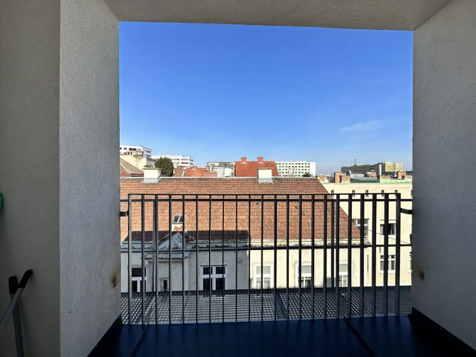 ZWEITBEZUG: 3-Zimmer-Wohnung mit Loggia in der Varnhagengasse