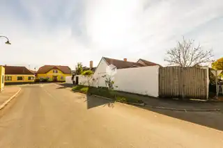 Straßenansicht