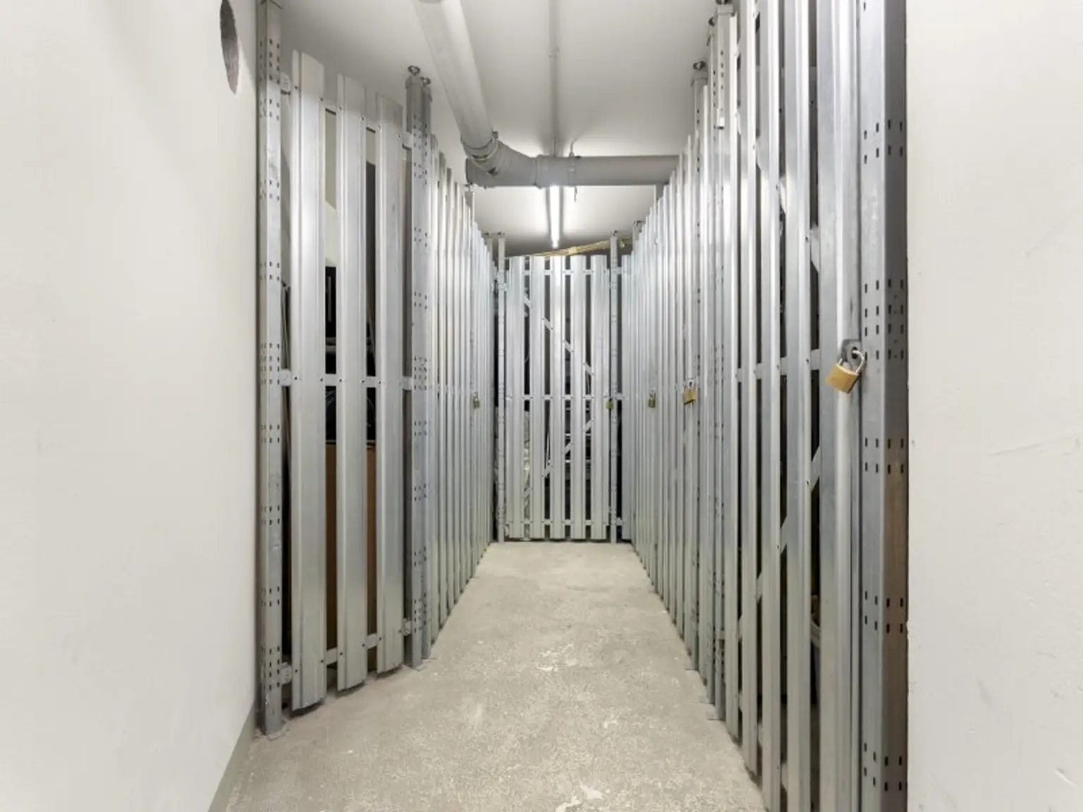 Schöne 2 Zi Wohnung mit Loggia in Waidmannsdorf - Christof-Martin-Wieland-Straße