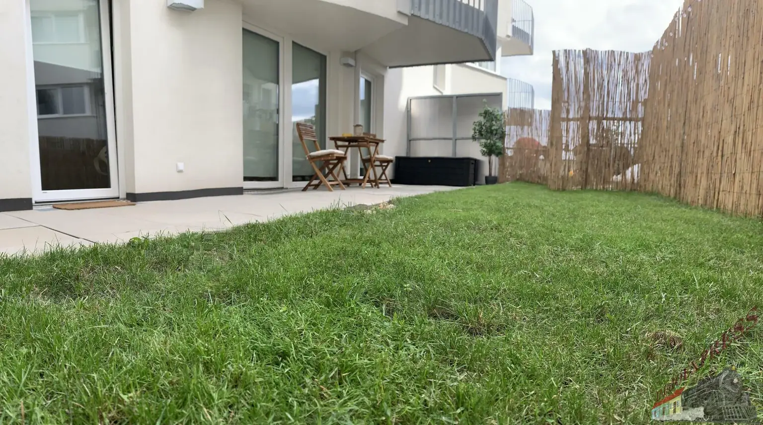 Single-/Pärchenhit mit Terrasse und Eigengarten!