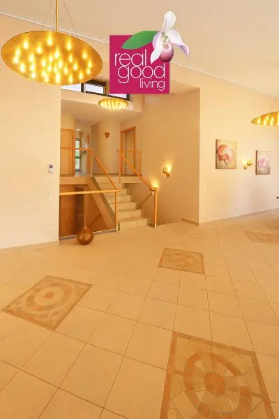 Exklusive Villa mit Pool, Terrassen, Wintergarten & Garage mit ca. 100 m² in Klosterneuburg-Weidling !!