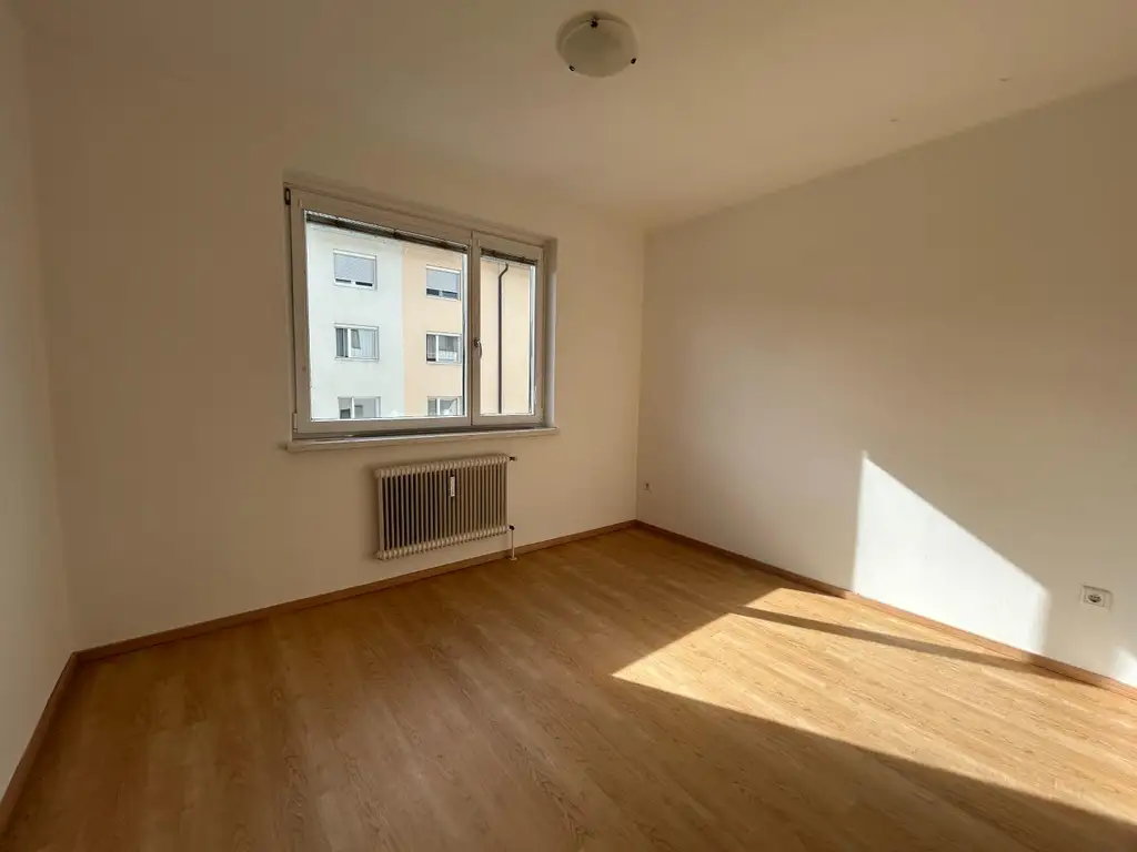 Schöne 2-Zimmer Wohnung in sonniger Lage!