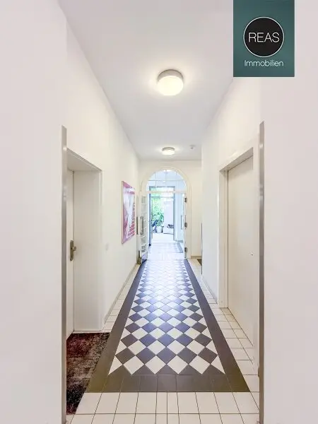 Traum Maisonette - Wohnung mit Garten - Terrasse und Garage in Hietzinger Bestlage!