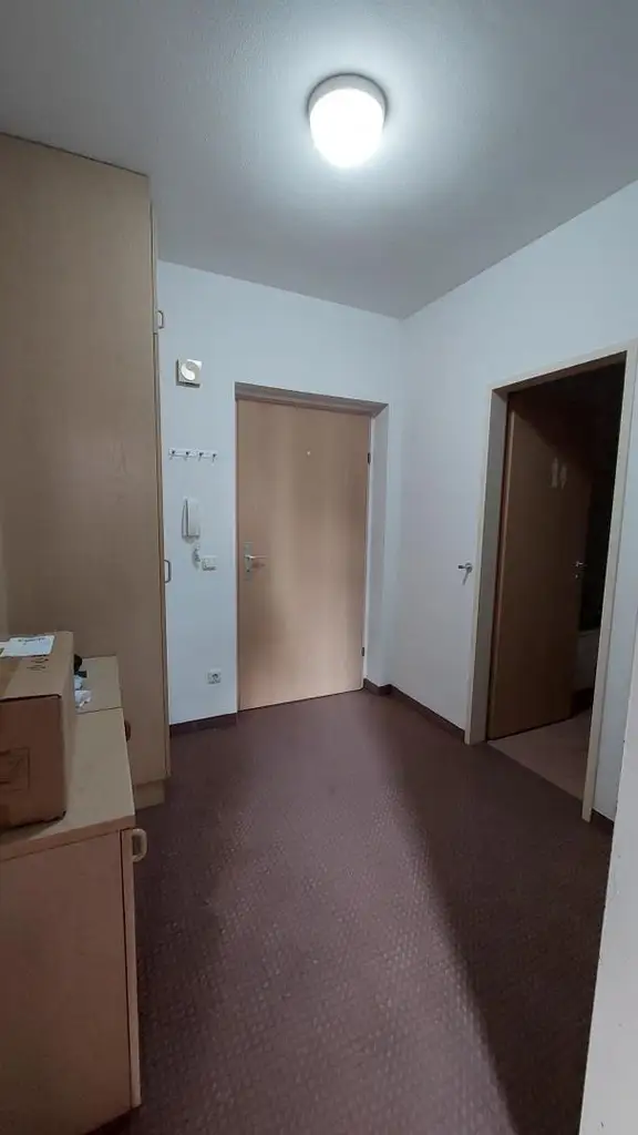 Teilmöblierte 2-Zimmer Wohnung zu vermieten!