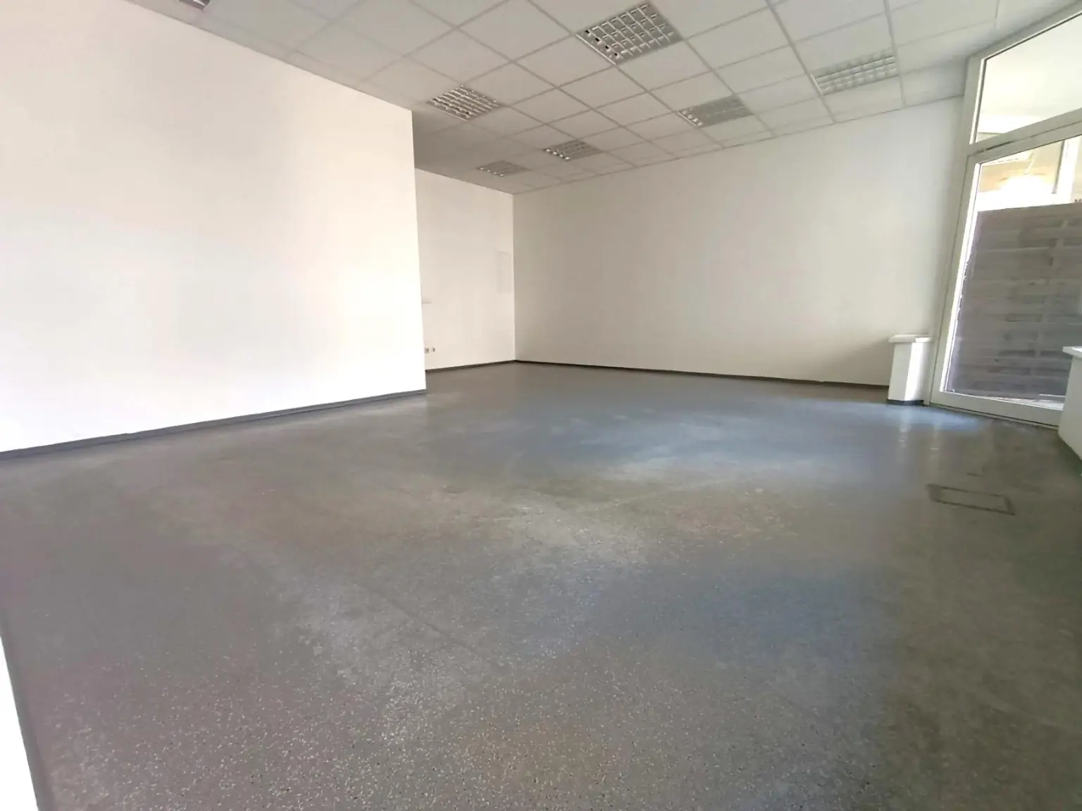 Geschäftsraum_vorne