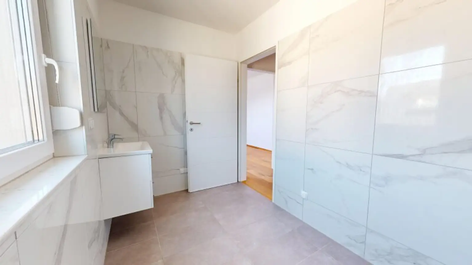 OG. Badezimmer