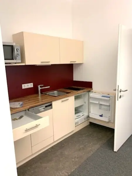 Bürofläche mit rund 60 m² im Erdgeschoss! Klimatisiert! Serverraum! Nähe U4 Roßauer Lände  & Liechtensteinpark!