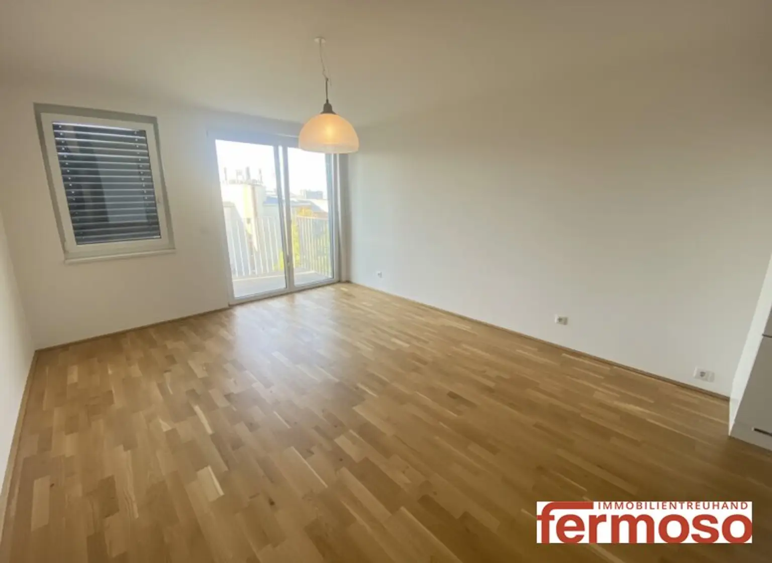 Moderne 2-Zimmer-Wohnung mit Balkon – kompakter Grundriss & helle Räume