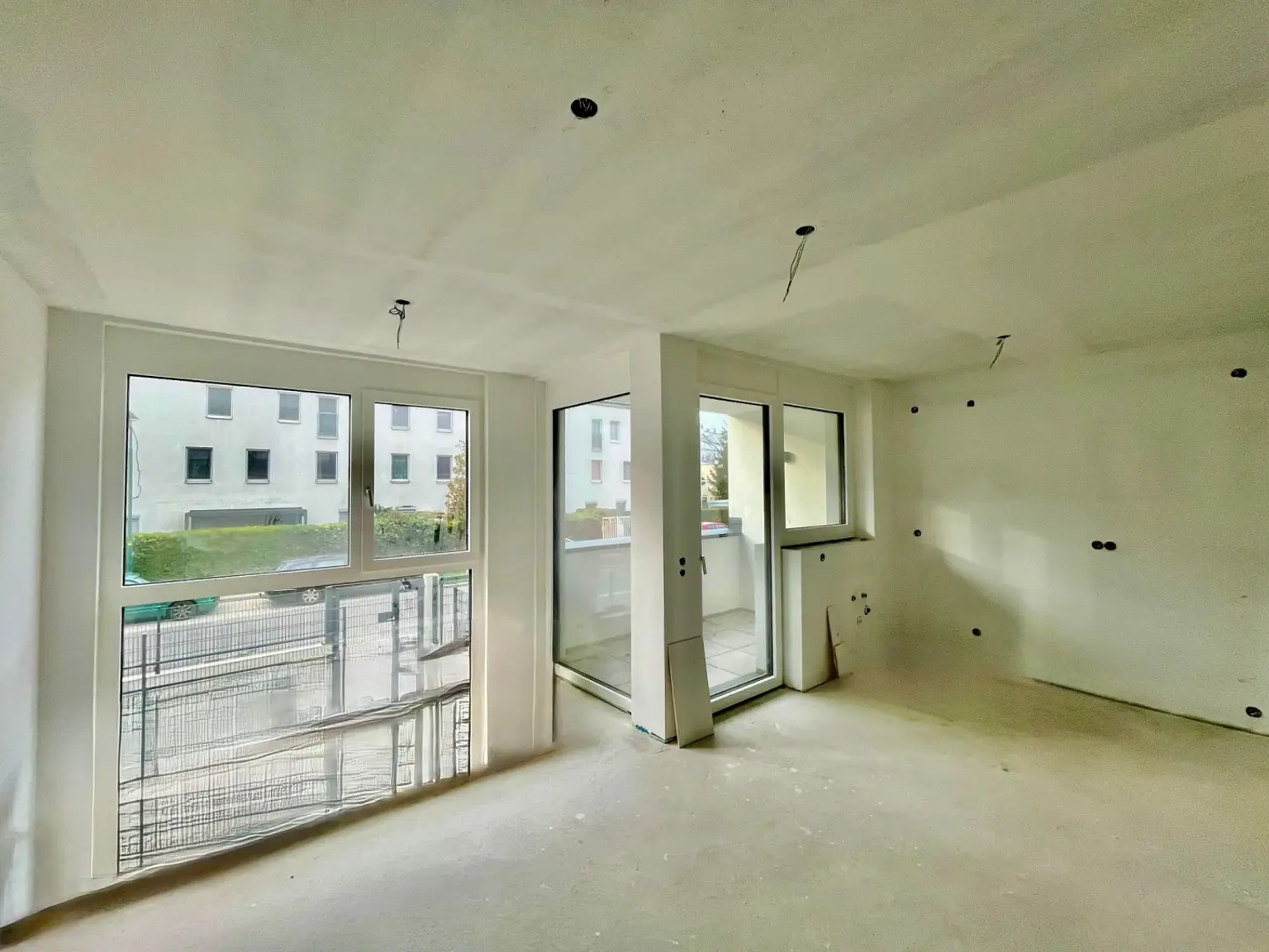 E67d091c-1917-45db-9