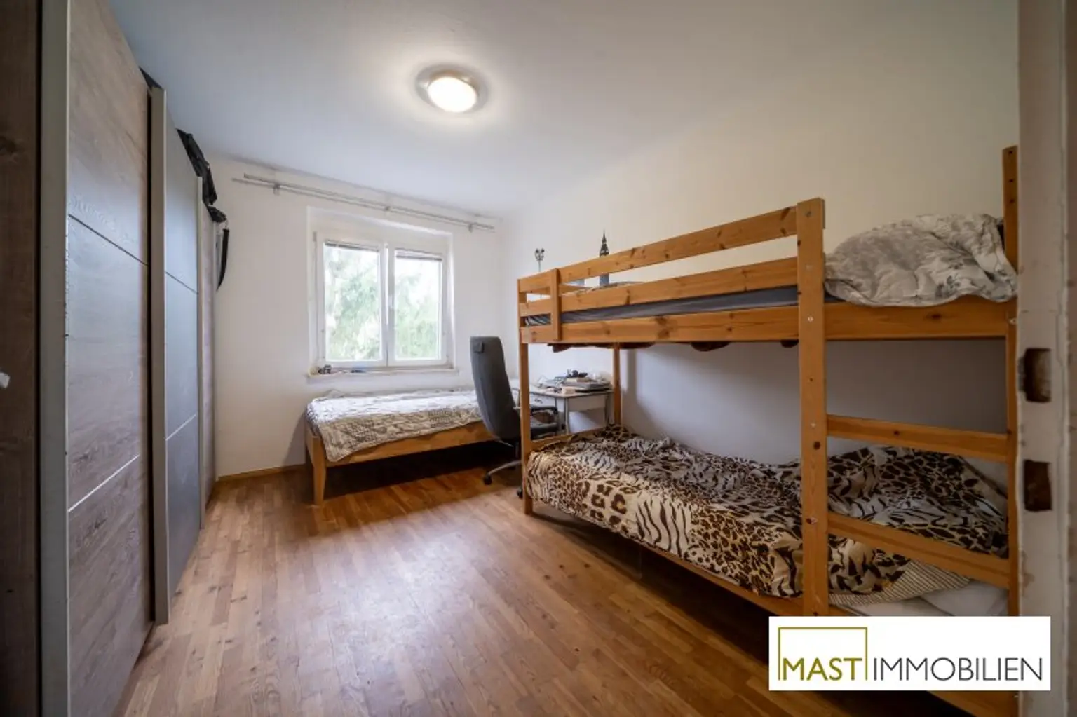 BEFRISTET vermietete 3 Zimmer Wohnung in ausgezeichneter Lage direkt in der Kaiserstadt "Baden bei Wien"