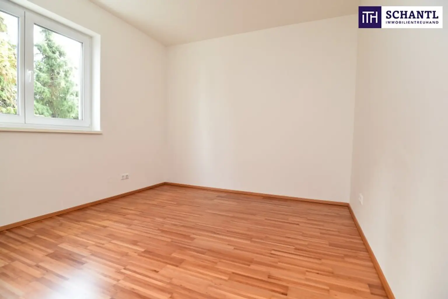 Traumhafte, lichtdurchflutete 3-Zimmer-Wohnung mit gigantischer Terrasse und Blick ins Grüne!