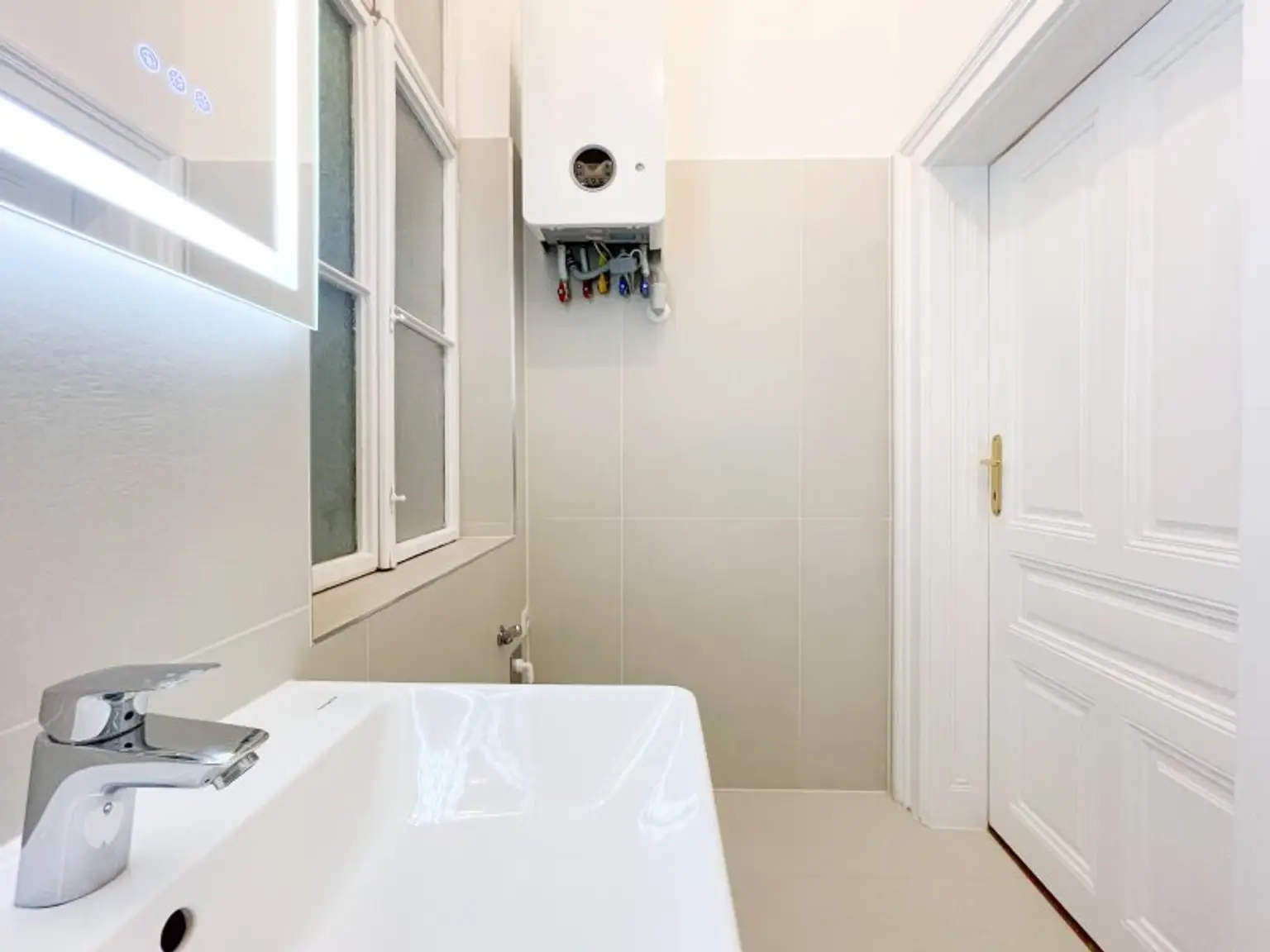 ALTBAU-TRAUM IN WÄHRING – 4 ZIMMER • LIFT & BALKON KOMMEN! • TOP LAGE HOFSTATTGASSE