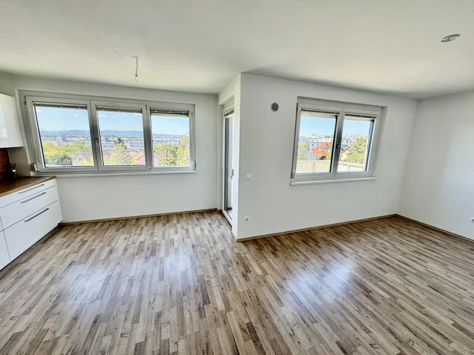Wohnen mit Traum-Ausblick – 3 Zimmer bei der U1-Station Oberlaa