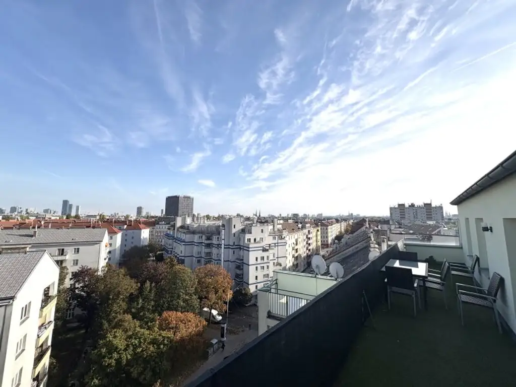 Dachgeschosswohnung ohne Schrägen I 26 m² Panoramaterrasse I Klimaanlage I Separater Küche