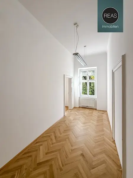 Klimatisiertes Büro bei neuer U5 Station! Repräsentatives Haus in bester Innenstadtlage bei der Votivkirche!