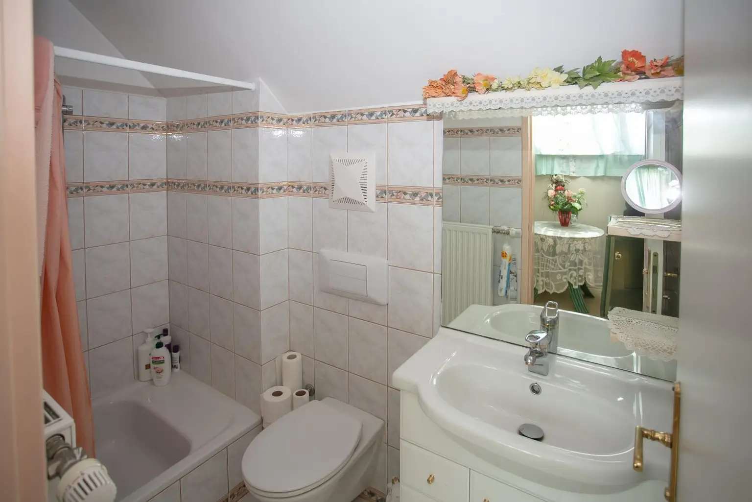 Badezimmer Gästeeinheit