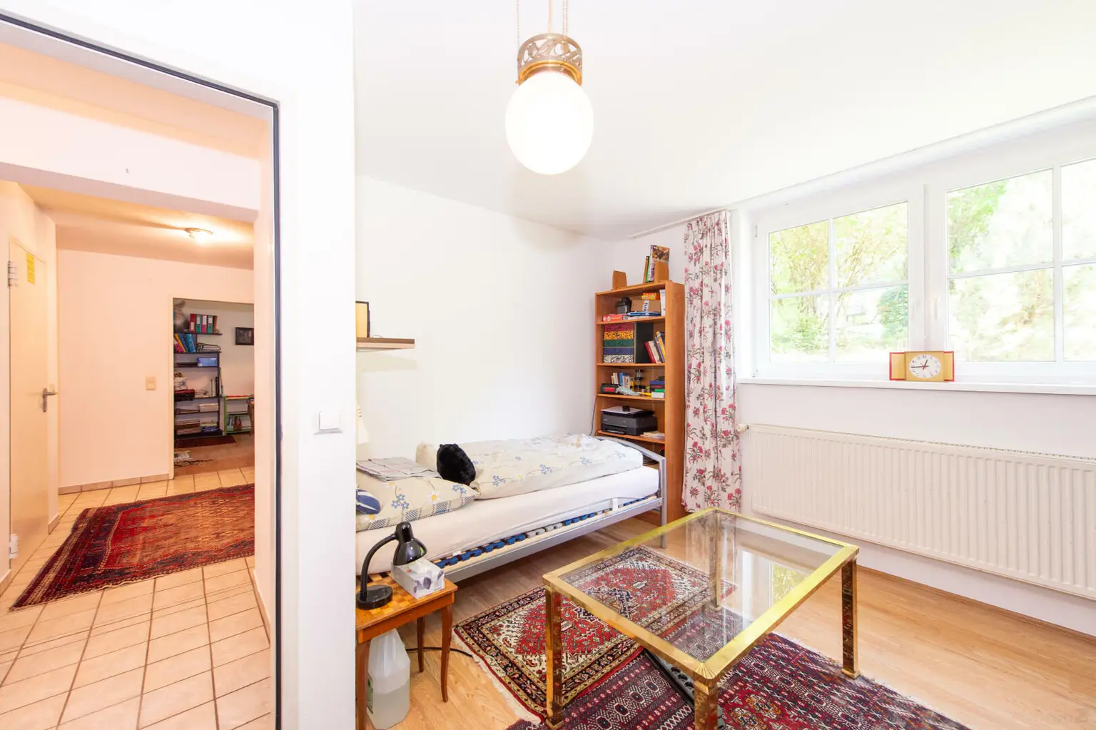 Exklusive Villa in bester Lage von Graz - privat, naturnah, perfekte Balance aus Komfort und Lebensqualität.