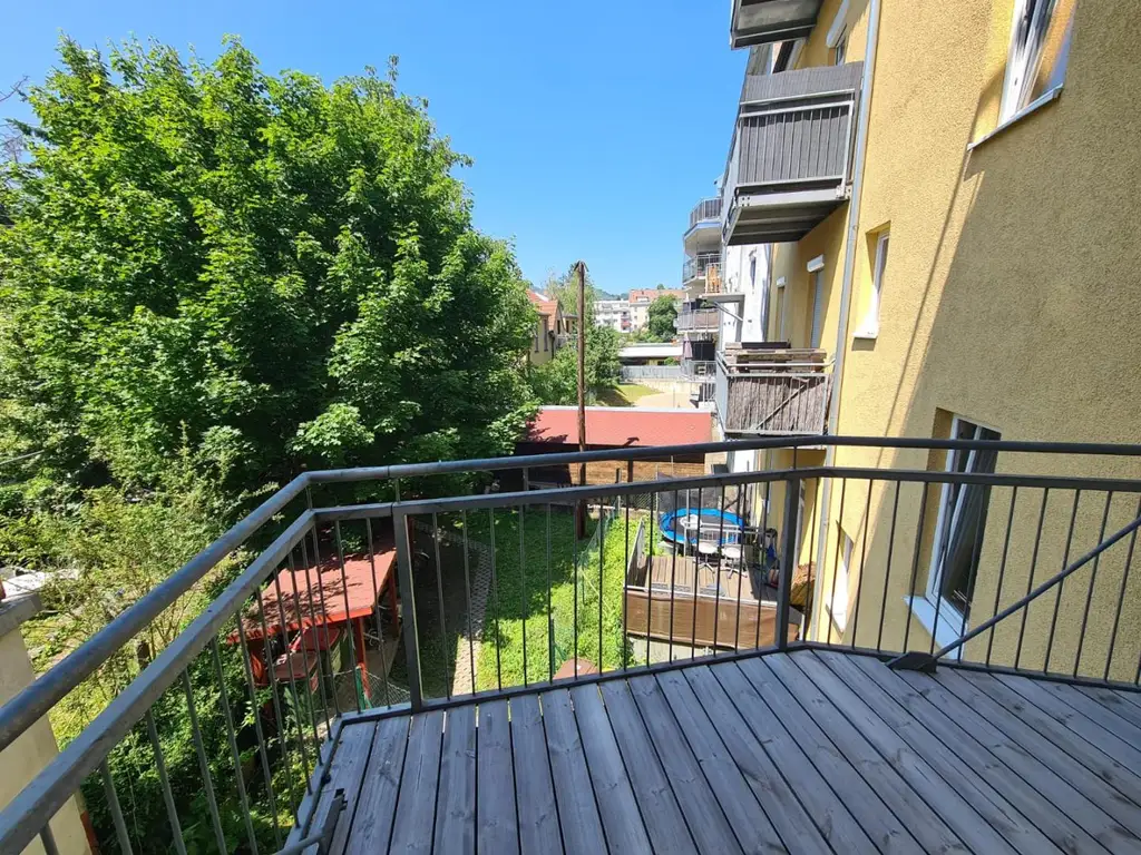 Neu sanierte 3 Zimmer Wohnung Nähe FH Joaneum - Balkon in den Innenhof - sehr gute Infrastruktur