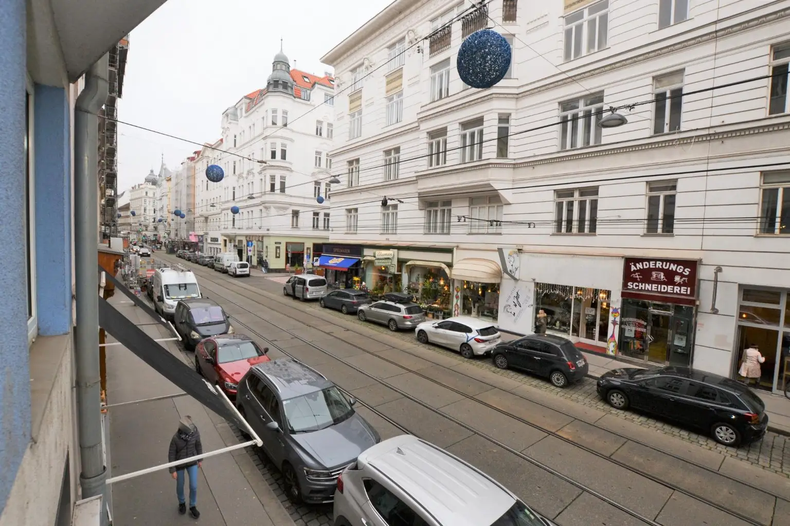 Mitten im Achten! Ideale Single Wohnung mit Top Infrastruktur