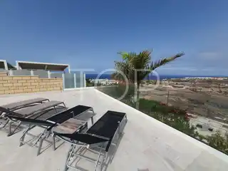 VILLA-EL-DUQUE-DORMITORIO-INDEPENDIENTE-TERRAZA-VISTAS-GOMERA