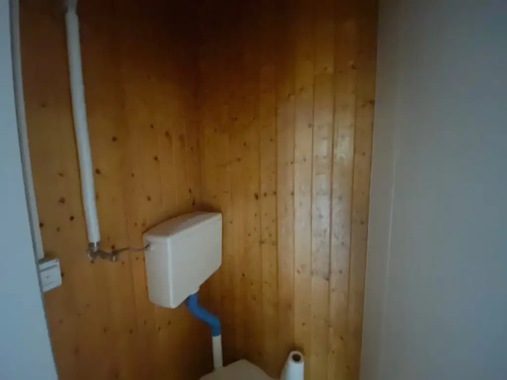 ALTBAU zu SANIEREN, SONNIG und RUHIG NÄHE U3 !