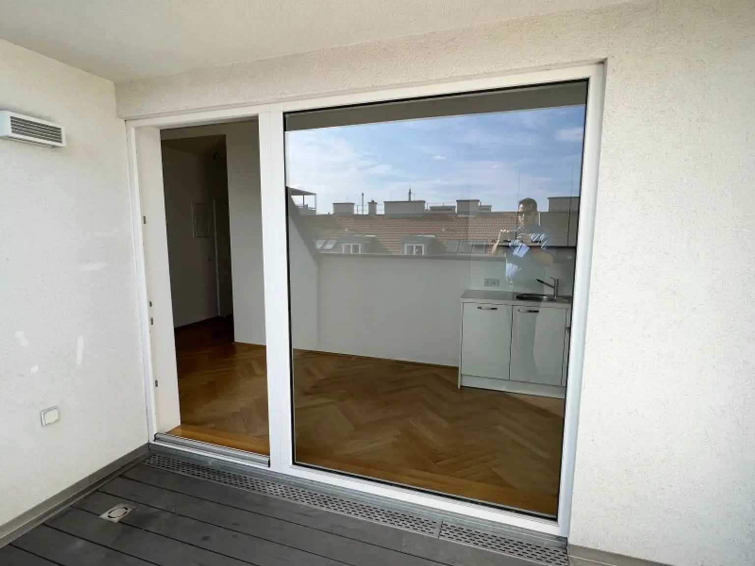 DG-Wohnung im Stuwertiertel mit exzellenter Anbidung und Zugang zur 360-Grad-Panoramadachterrasse