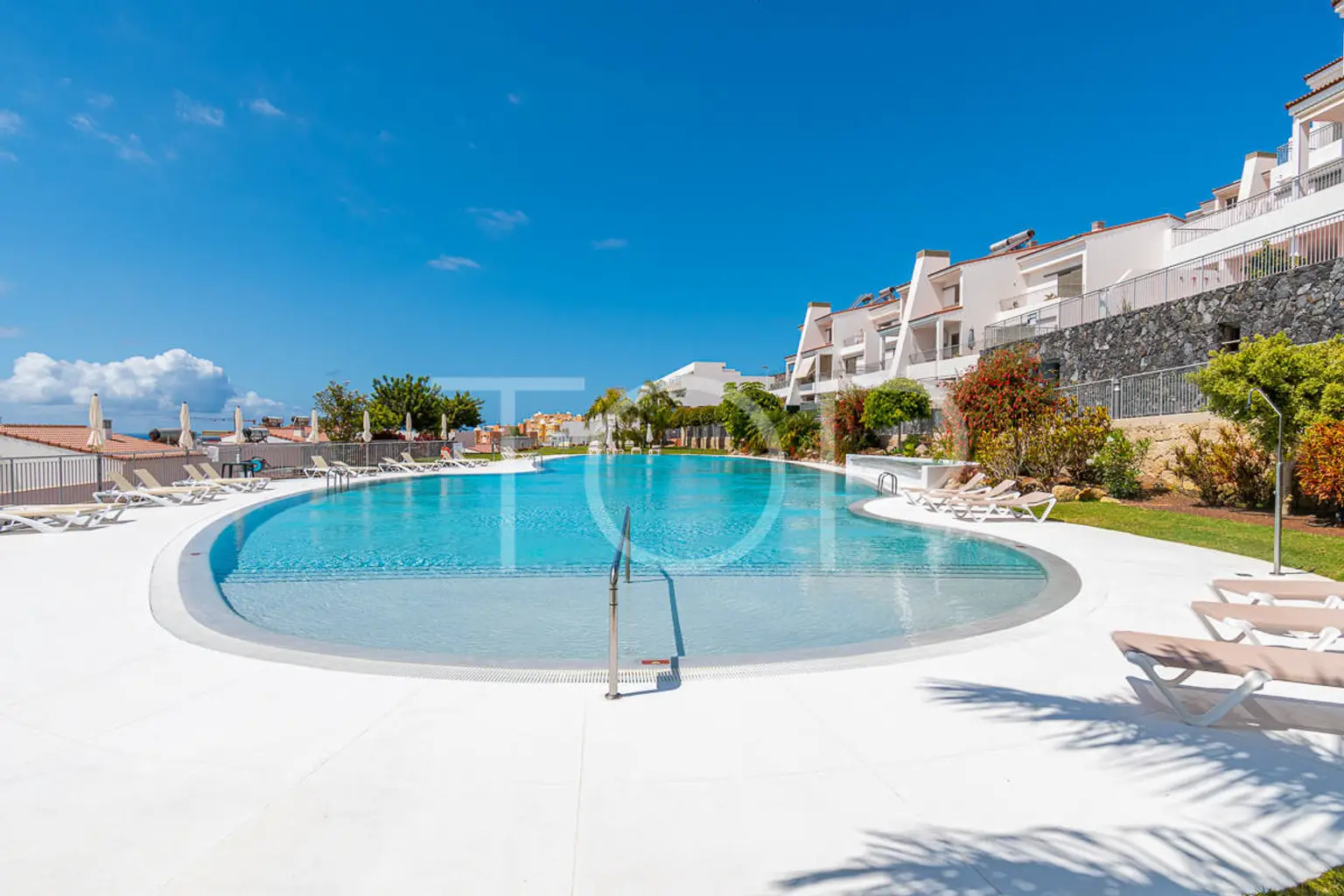 Wonderful 3-bedroom apartment with ocean views for sale in La Caleta