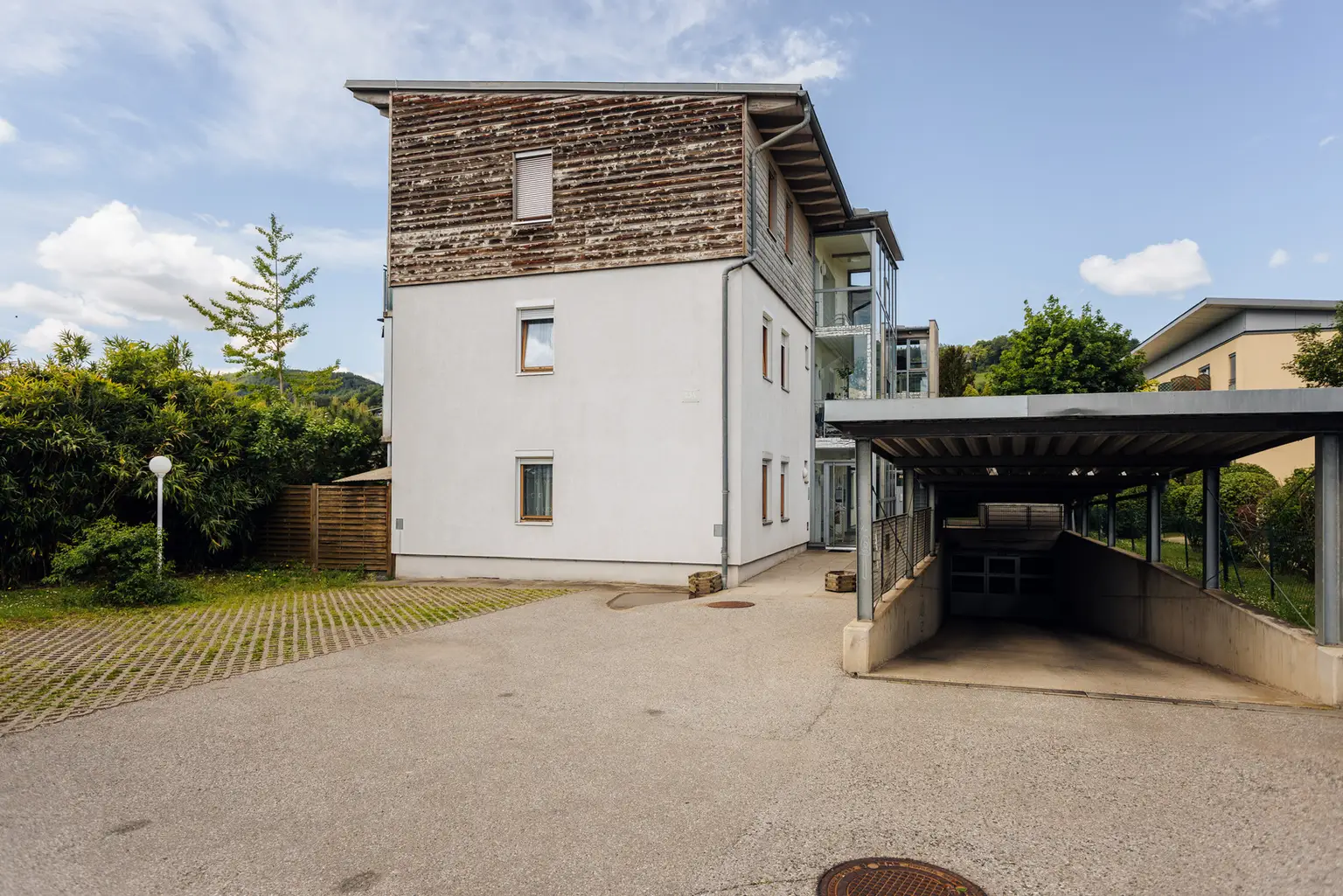 Haus Garagen Abfahrt