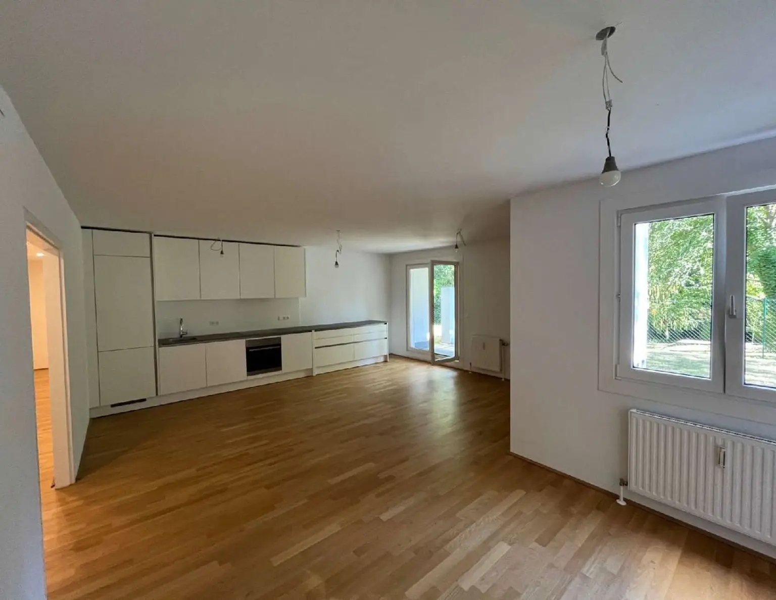 Gartenwohnung in Neustift am Walde, 4-Zimmer, hochwertige Ausstattung.