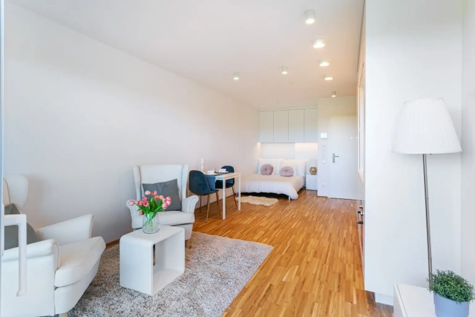 Services Apartment - Leben im TABA Tower ohne Sorgen über Heizungs- und Warm Wasser!