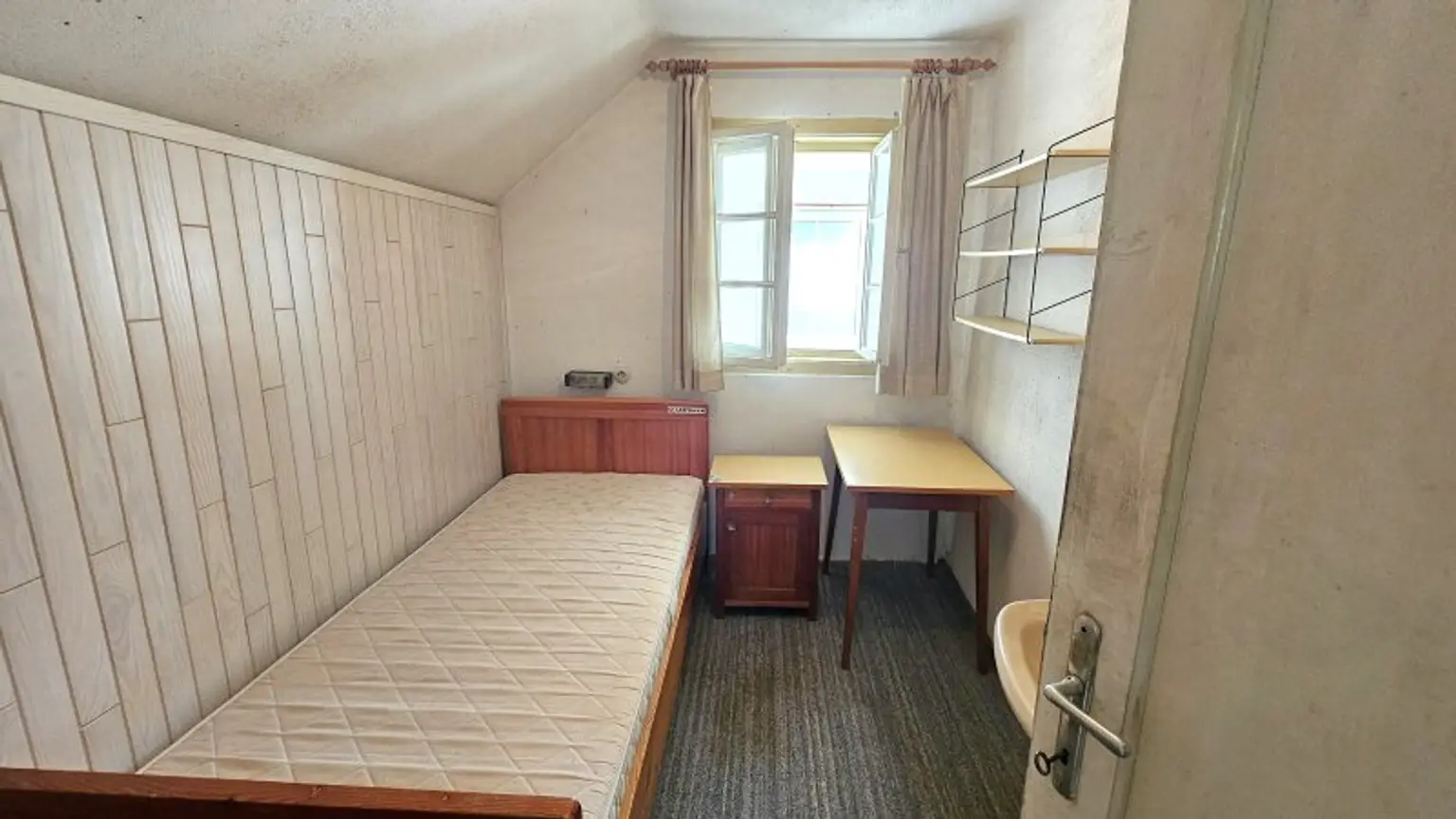 Mehrfamilienhaus mit schönem Grundstück. Zu Fuß zur Therme und zum Skilift - Bad Kleinkirchheim.
