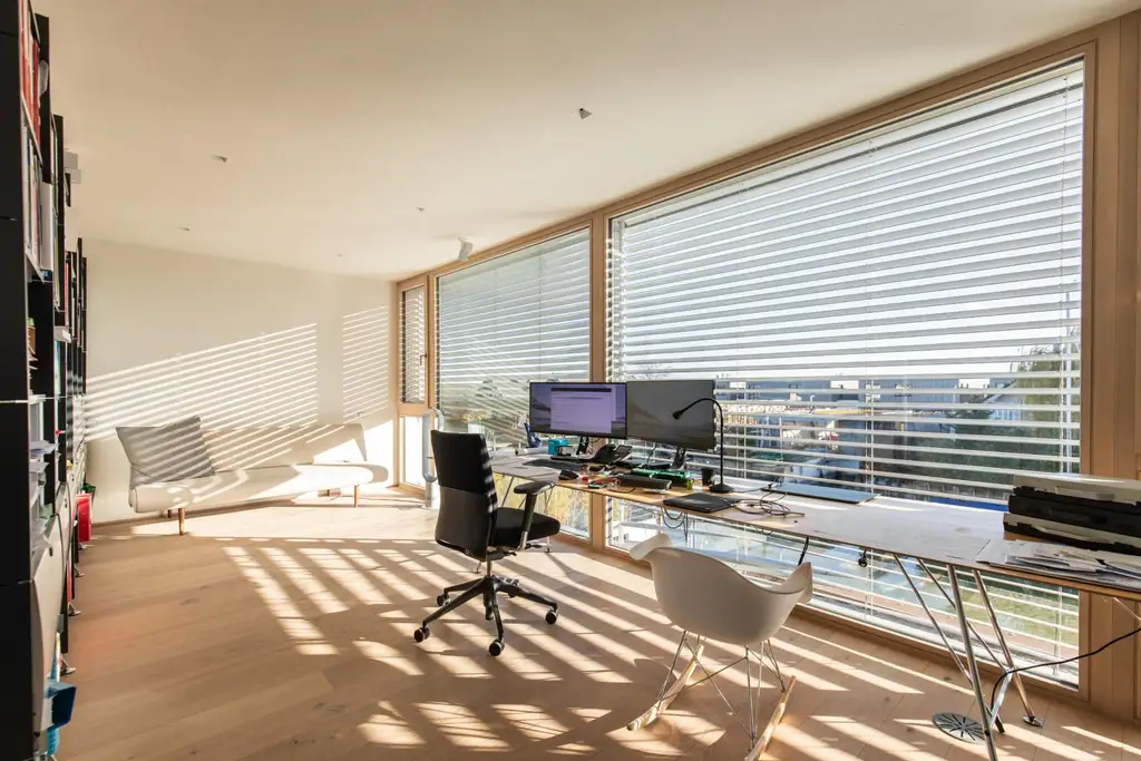 Exklusive Villa mit direktem Seezugang in Neusiedl am See