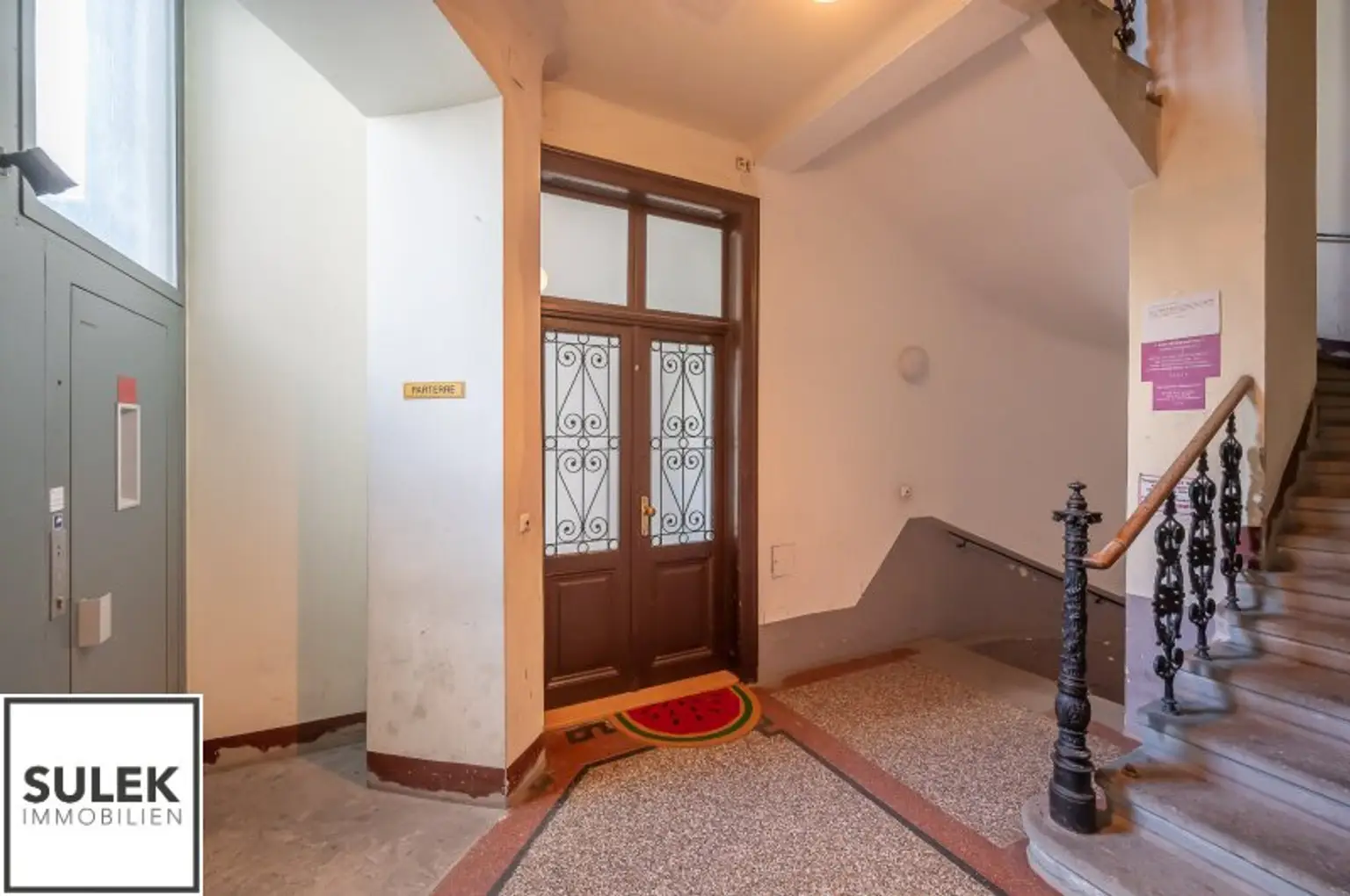 3 Zimmer-Dachgeschosswohnung mit Terrasse am Währinger Gürtel, nahe U6!
