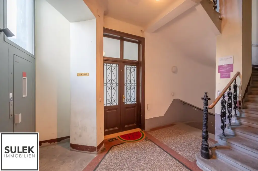 3 Zimmer-Dachgeschosswohnung mit Terrasse am Währinger Gürtel, nahe U6!