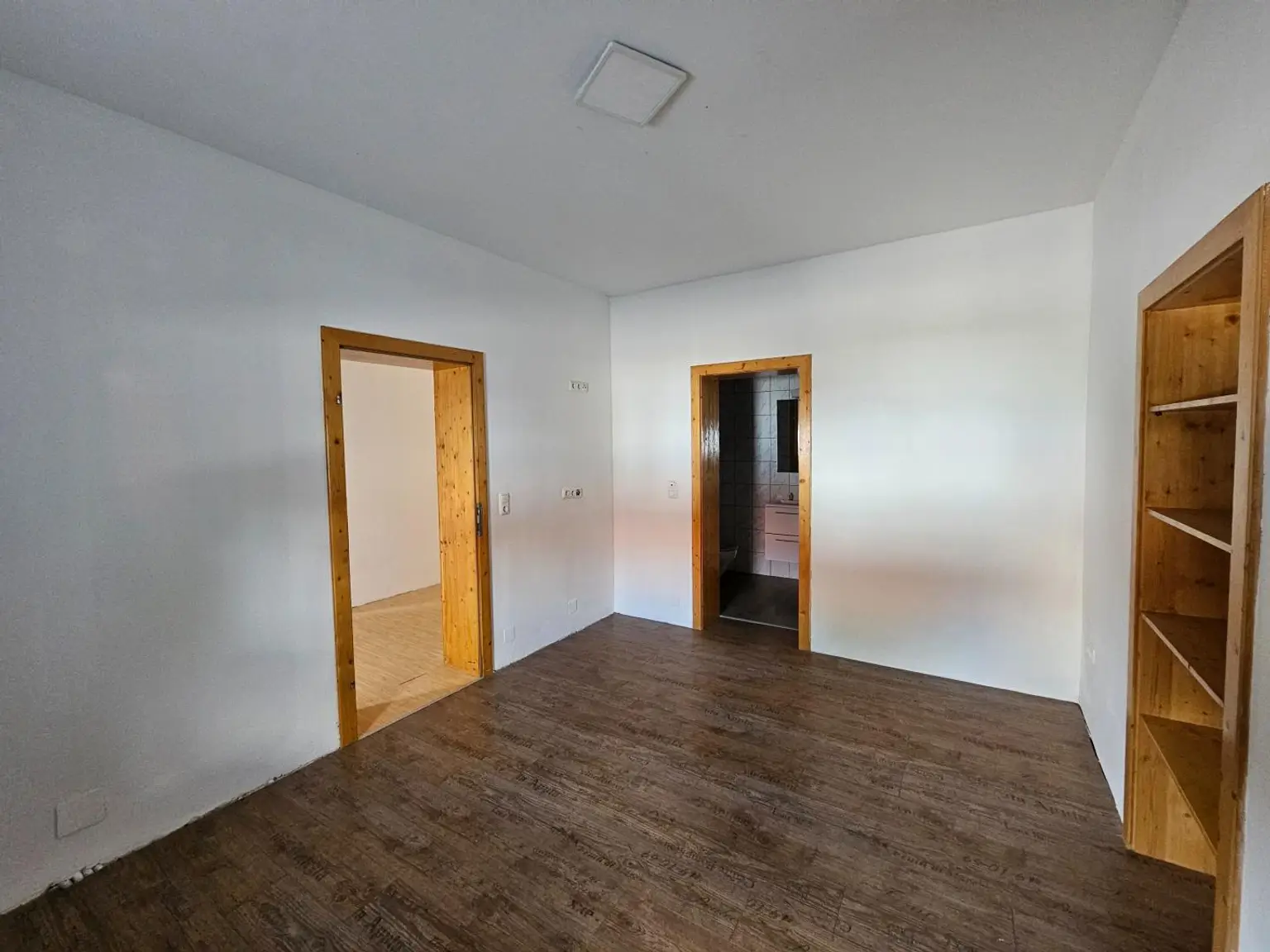Haus mit Geschäftslokal