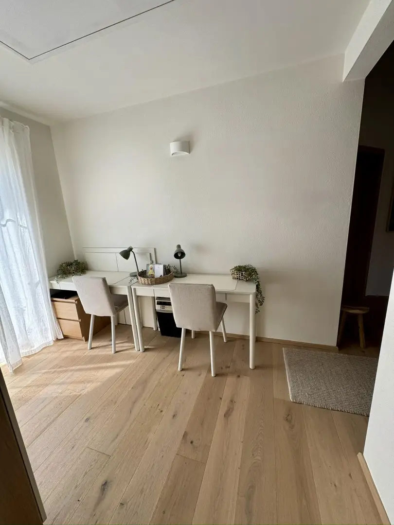 Flur OG Arbeitsbereich