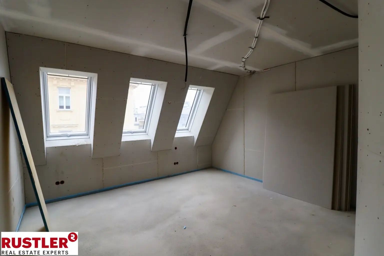 Altbaurenaissance mit Dachgeschossausbau- Nähe Kutschkermarkt