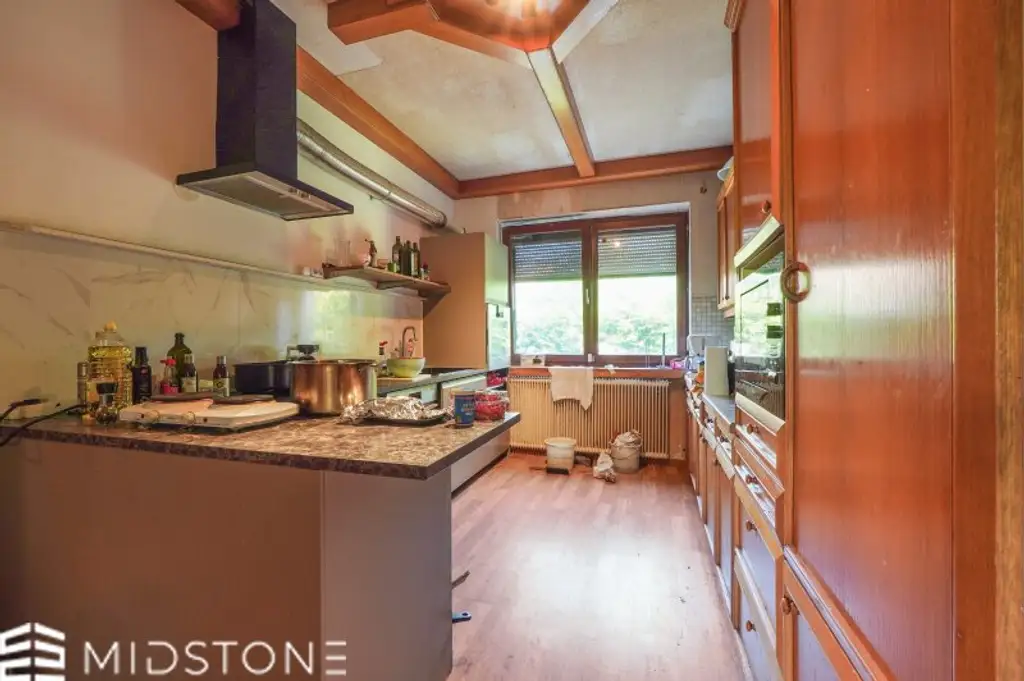 *Naturparadies in Orth an der Donau* Einfamilienhaus mit viel Potenzial und wunderschönem Garten