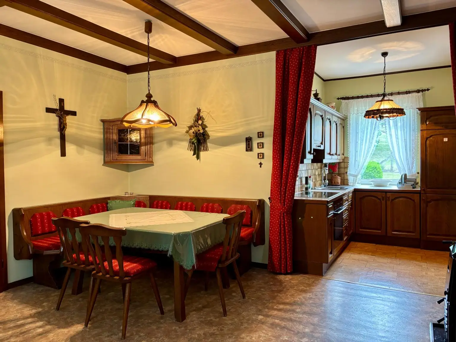 Tolles Einfamilienhaus mit großem Grundstück