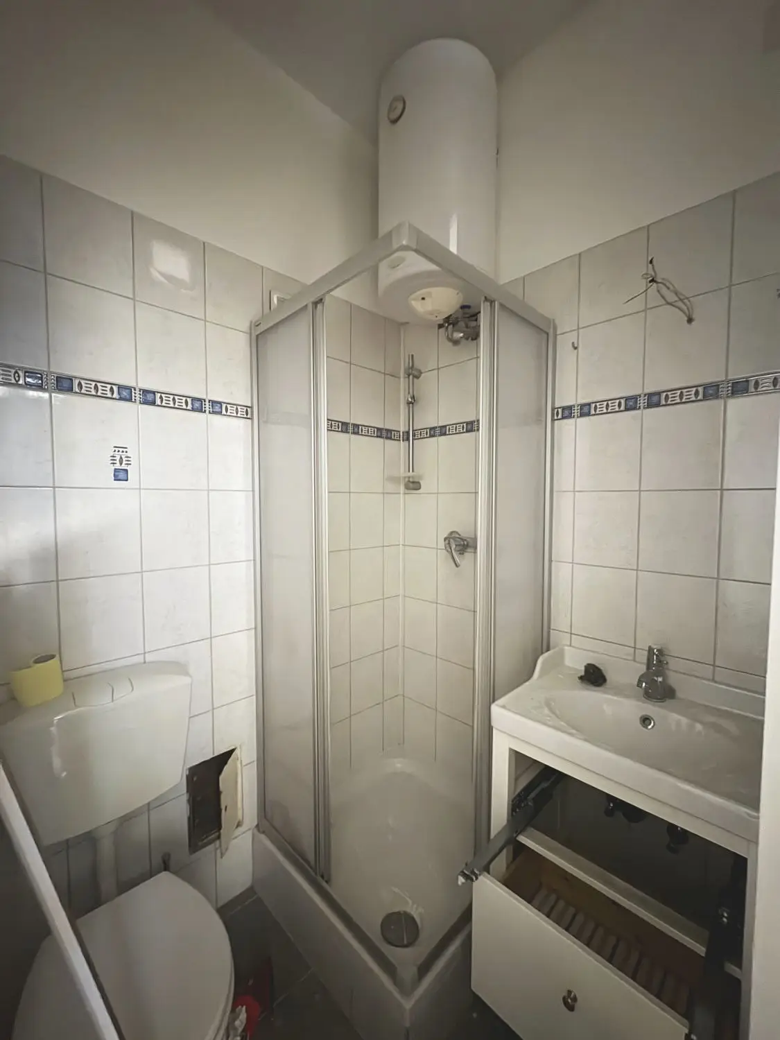 Top Lage und Potential - 
sanierungsbedürftige 2 Zimmer Wohnung nahe altes AKH