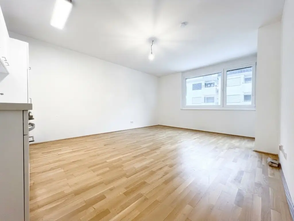 Moderne 2 Zimmer Wohnung mit Balkon I ruhige Innenhoflage
